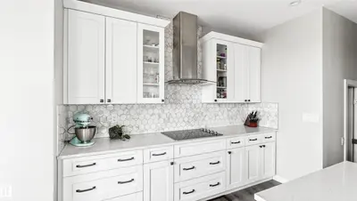 Interior photo 4 of 1723 200 ST NW NW