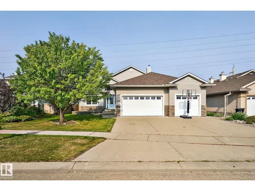 34 VALLEYVIEW RG, Fort Saskatchewan - $848,000