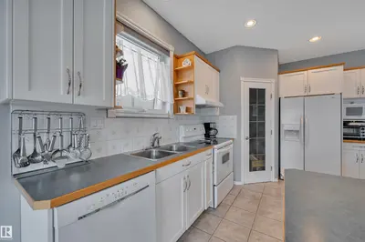 Interior photo 4 of 14932 136 ST NW