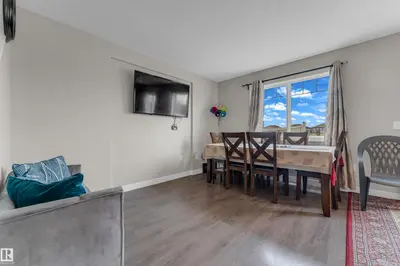 Interior photo 4 of 1814 27 ST NW