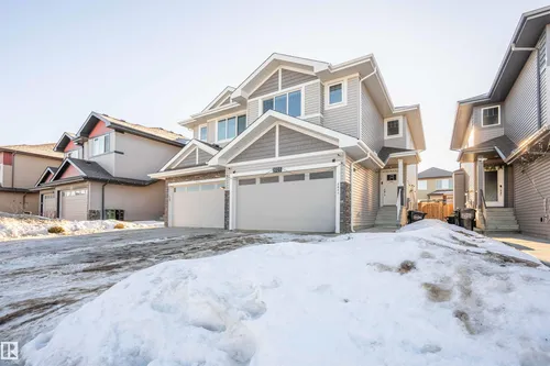 2021 15 AV NW, Edmonton - $529,000