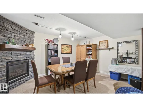 10922 117 ST NW, Edmonton - $429,000