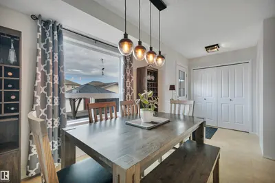 Interior photo 4 of 18 SOUTHWICK PT