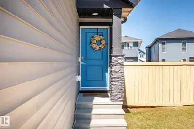 Interior photo 1 of 5142 23A AV SW