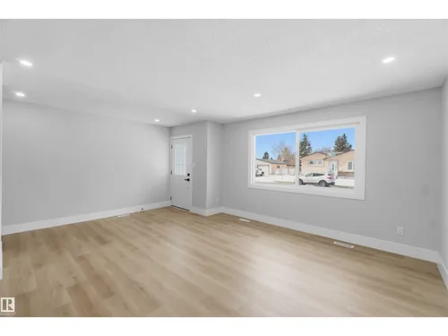 15015 95 ST NW, Edmonton - $519,900