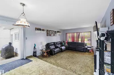 Interior photo 3 of 5437 49 AV