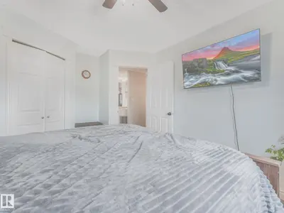Interior photo 4 of 317 KLINE CR NW