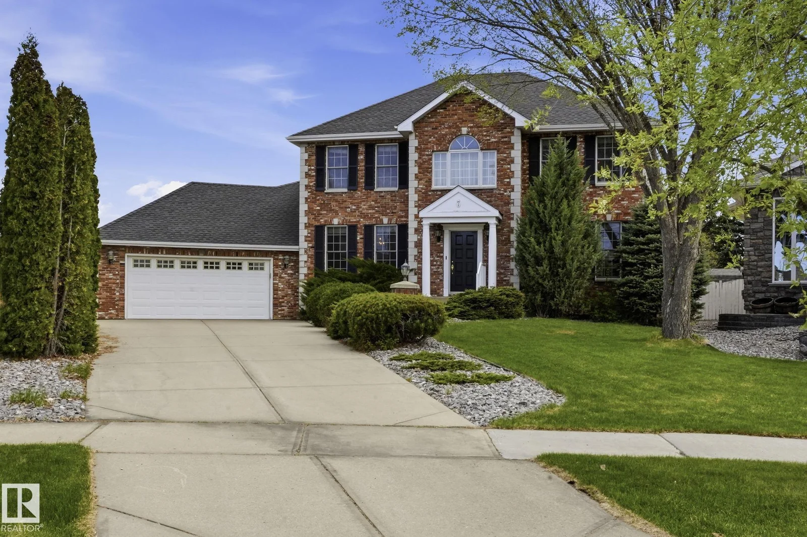 7 J. Brown PL, Leduc - 5 bedroom Detached Single Family for sale