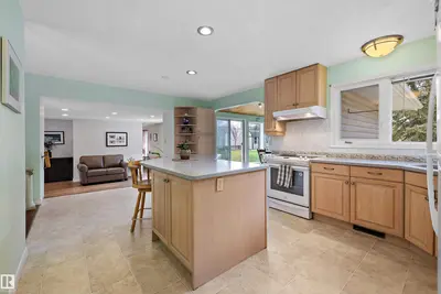 Interior photo 4 of #8 27005 TWP ROAD 511