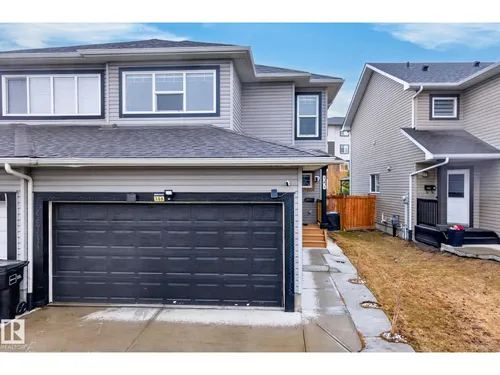 308 42 AV NW, Edmonton - $489,000