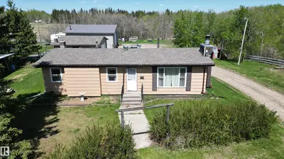 Interior photo 1 of #1 21316 TWP ROAD 534