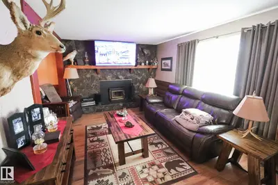 Interior photo 3 of #1 21316 TWP ROAD 534