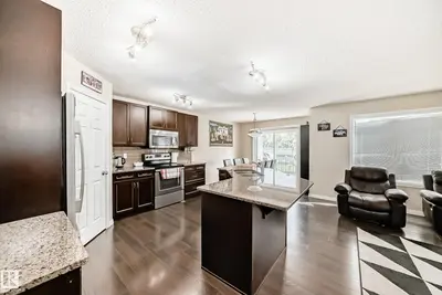 Interior photo 3 of 625 56 ST SW