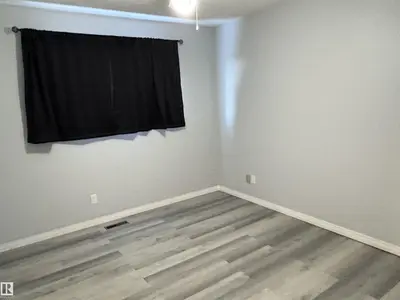 Interior photo 4 of 5451 Circle DR