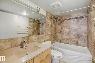 Interior photo 2 of #1201 9835 113 ST NW