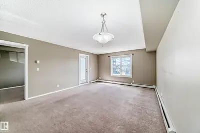 Interior photo 3 of 