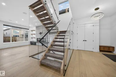 Interior photo 2 of 4464 SUZANNA CR SW
