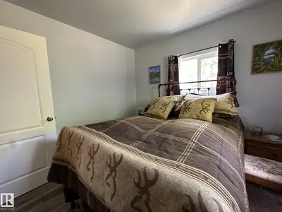 Interior photo 4 of 16544 590 TWP RD
