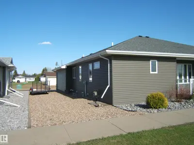 Interior photo 2 of 40 4801 61 ST