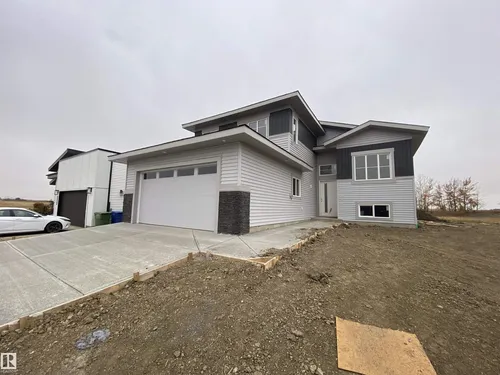 5502 60 AV, Vegreville - $434,999