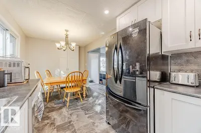 Interior photo 3 of 44 WELLINGTON CR