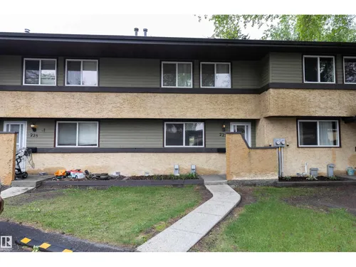 227 Woodbridge WY, Sherwood Park - $229,900
