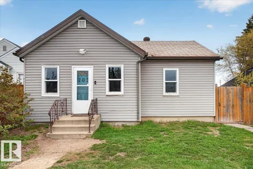 709 1 ST, Thorhild - $174,900