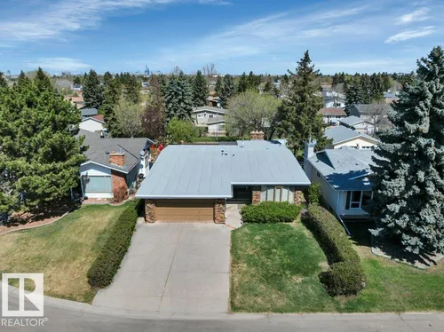 8808 41 AV NW, Edmonton - $450,000