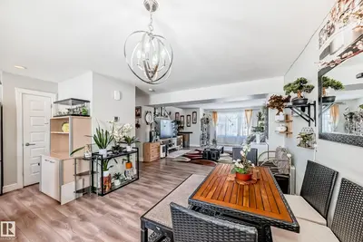 Interior photo 3 of #35 1391 STARLING DR NW