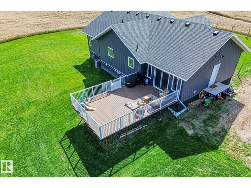 59351 Range Road 155, Rural Smoky Lake County - $559,975