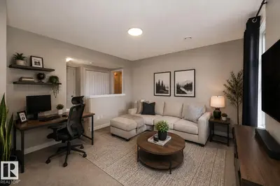 Interior photo 2 of 117 CALLAGHAN DR SW SW