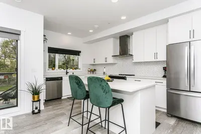 Interior photo 2 of 9737 101 ST NW