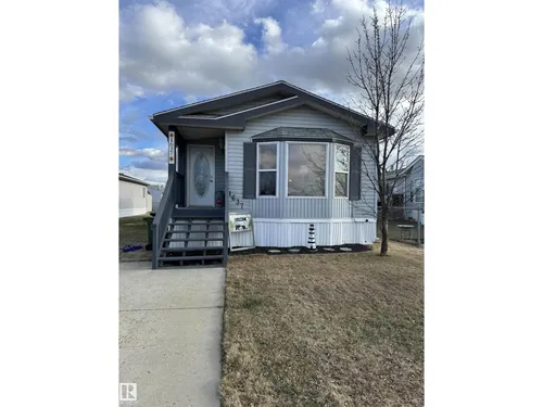 1637 68 AV NW, Edmonton - $129,900