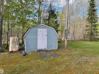 Interior photo 3 of 508 11131 TWP RD 600