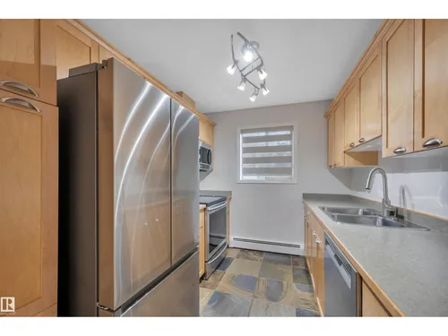 #134 2903 RABBIT HILL RD NW, Edmonton - $288,700