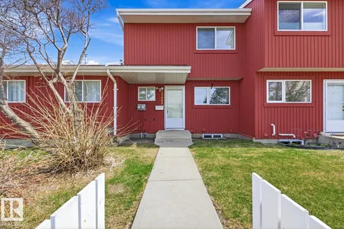 10640 BEAUMARIS RD NW, Edmonton - $209,900