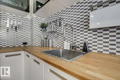Interior photo 3 of #808 10134 100 ST NW