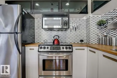 Interior photo 4 of #808 10134 100 ST NW