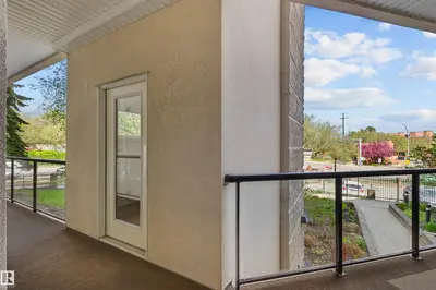 Interior photo 2 of #215 9507 101 AV NW