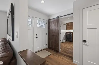 Interior photo 1 of 51574 RGE ROAD 225A