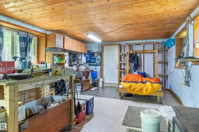 Interior photo 3 of 50519 RGE ROAD 55
