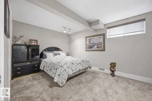 3011 44A ST NW, Edmonton - $489,999