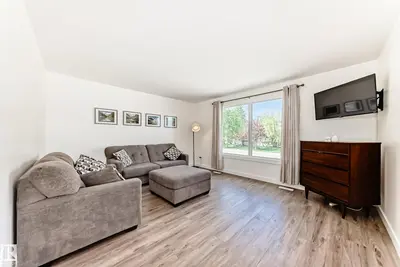 Interior photo 3 of 107 MILLGROVE DR