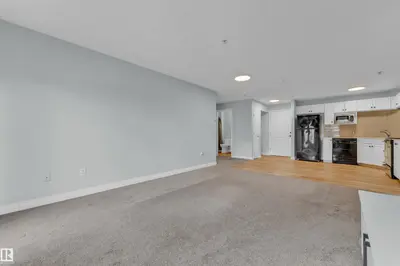 Interior photo 4 of #326 111 EDWARDS DR SW
