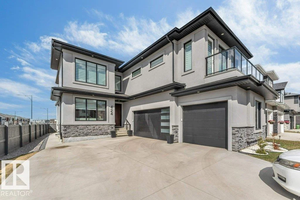 424 33 AV NW, Edmonton - 8 bedroom Detached Single Family for sale