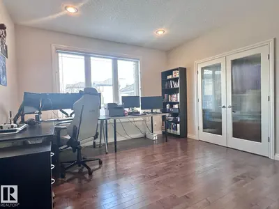 Interior photo 3 of 820 DRYSDALE RU NW