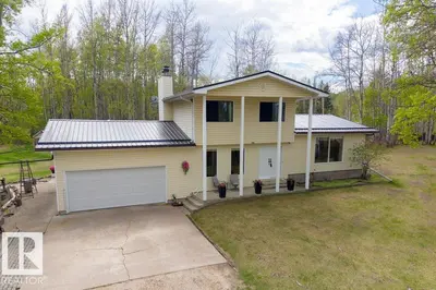 Interior photo 1 of #138 27507 TWP ROAD 544