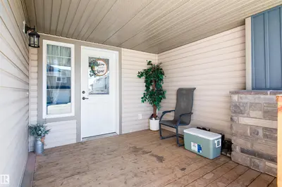 Interior photo 1 of 3731 44 AV