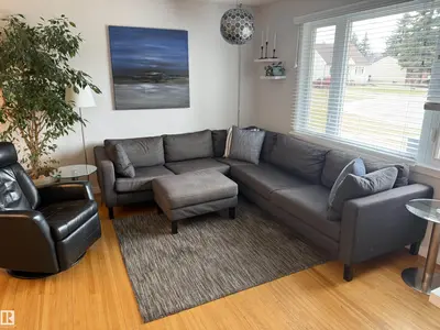 Interior photo 1 of 11948 132 ST NW