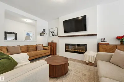 Interior photo 2 of 50 Kingsbury CI
